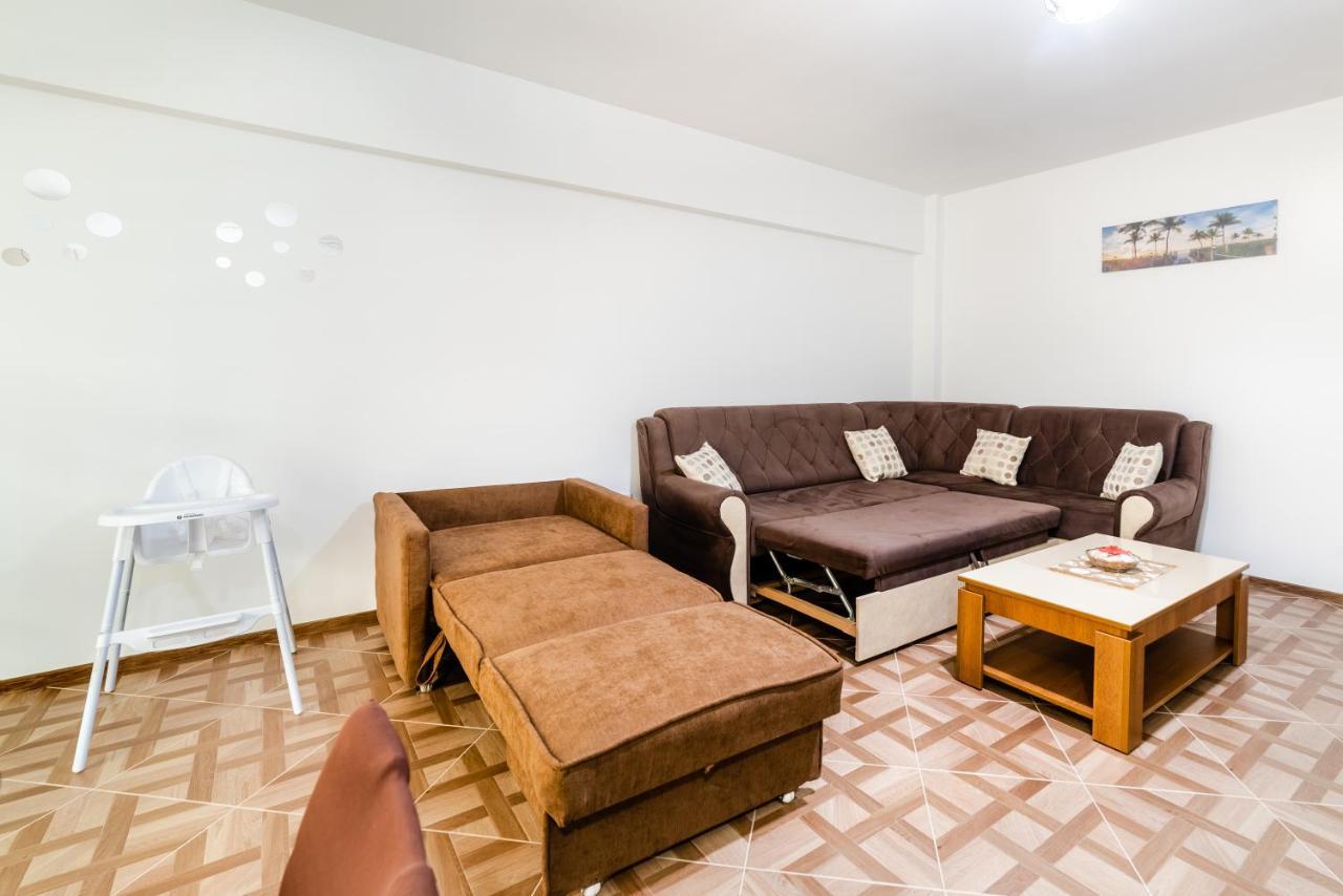Derya Suites - Mamaia Nord Нэводари Экстерьер фото